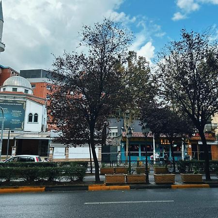 Clinton Tirana Inn Екстериор снимка