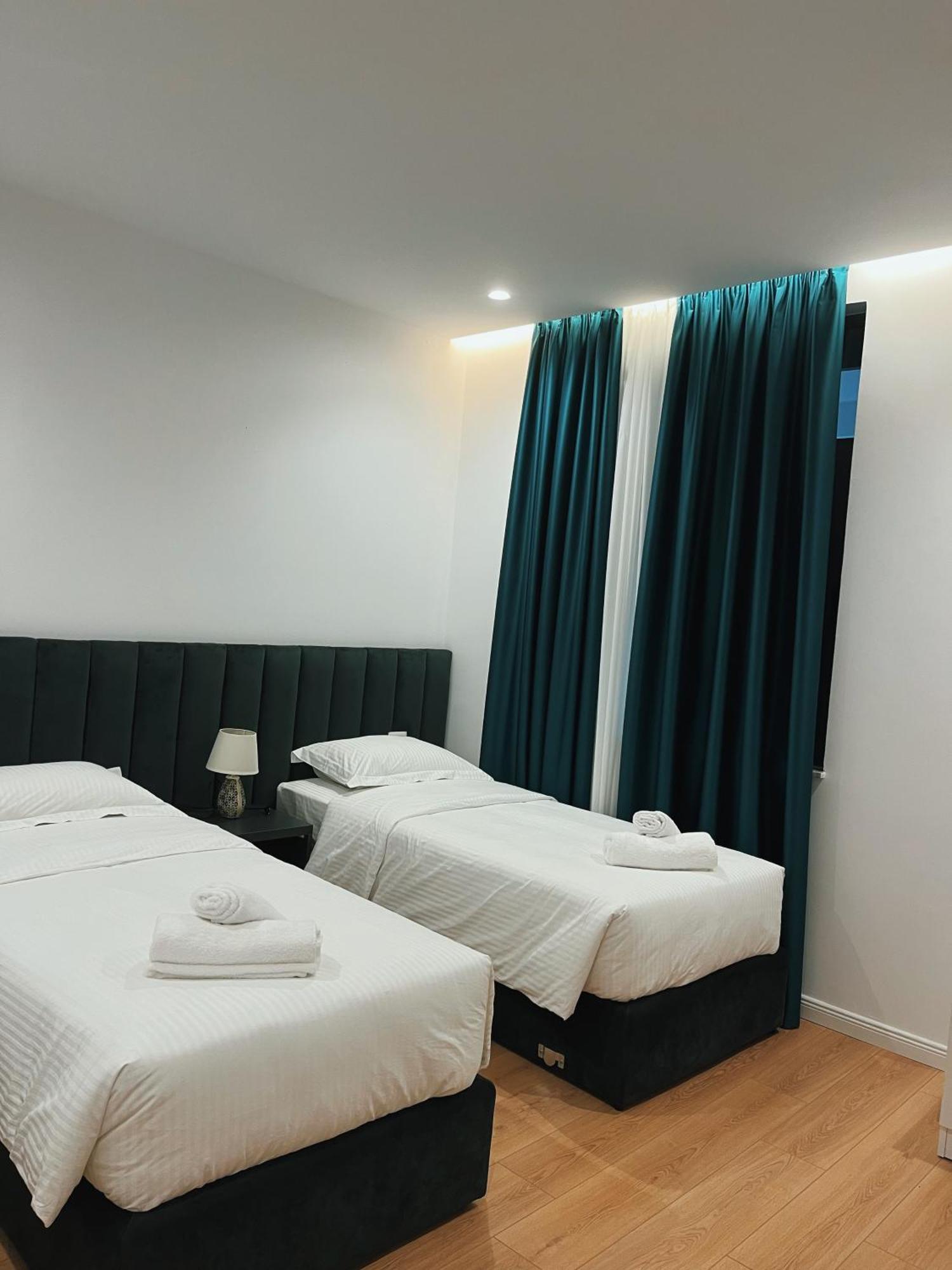 Clinton Tirana Inn Екстериор снимка