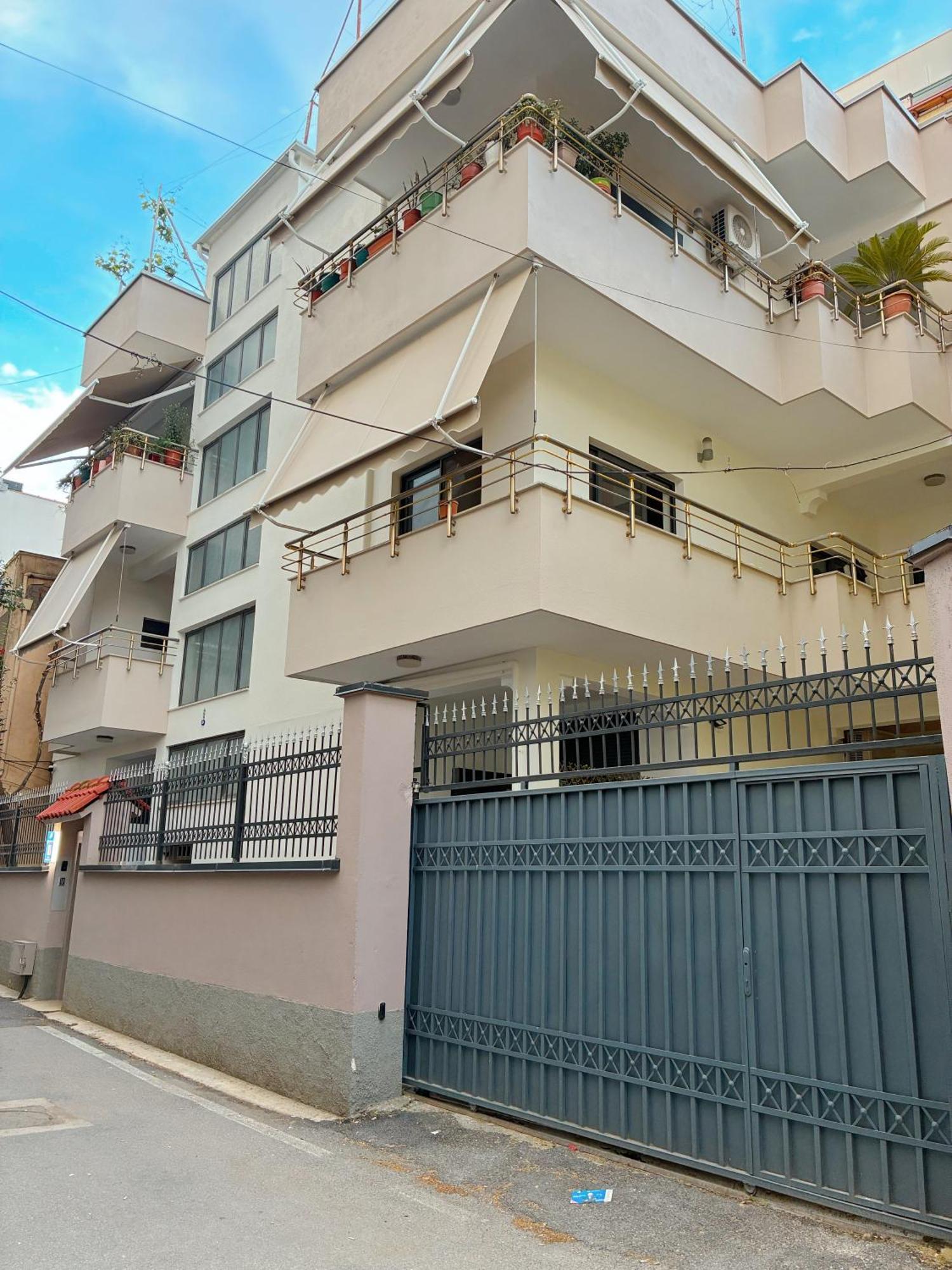 Clinton Tirana Inn Екстериор снимка