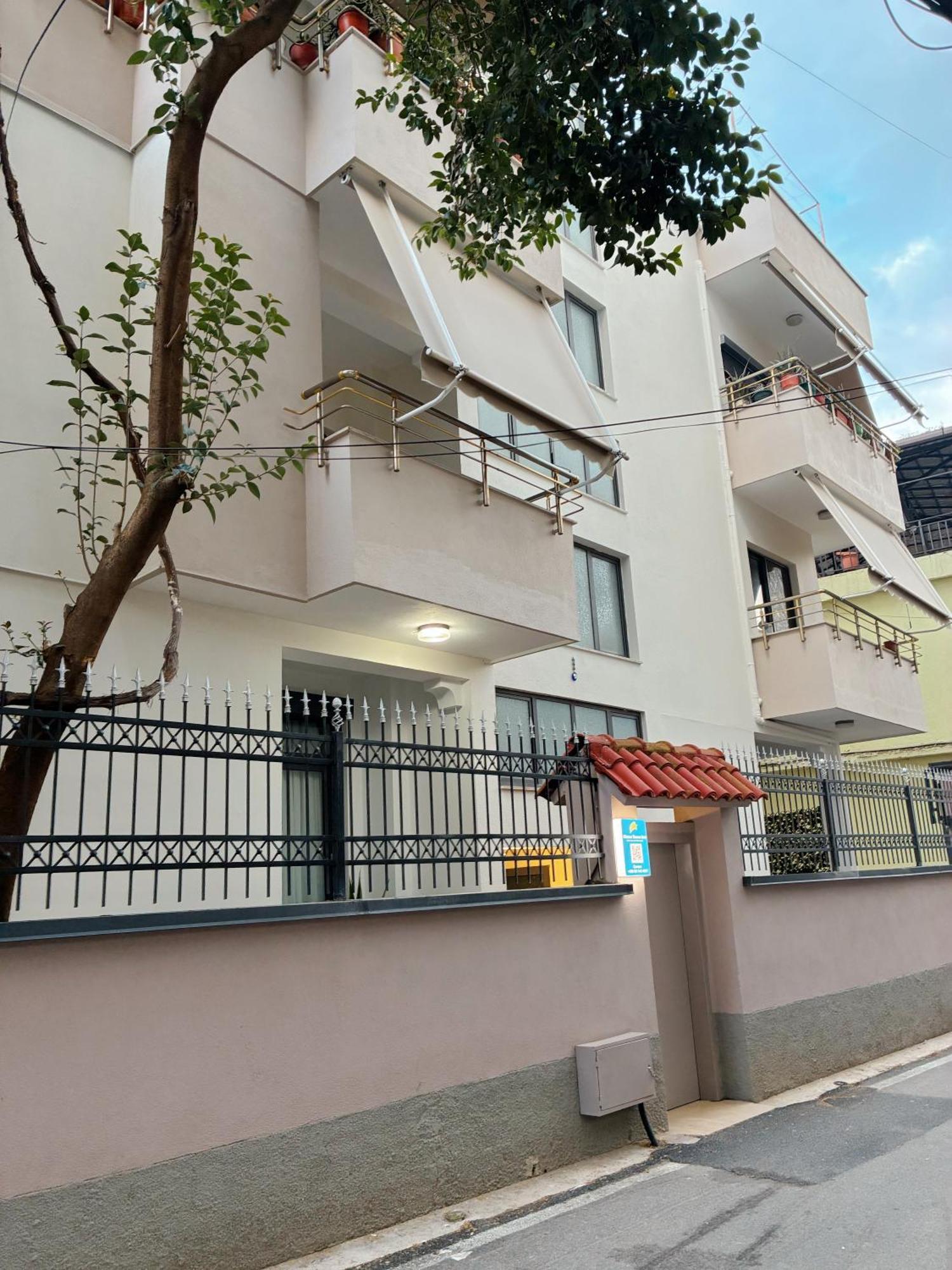 Clinton Tirana Inn Екстериор снимка
